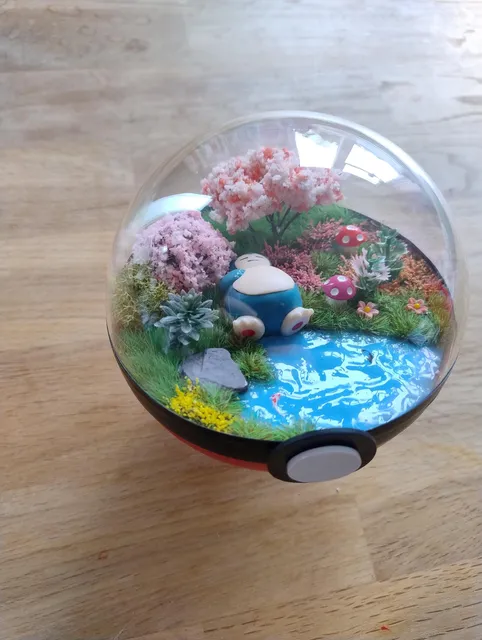 Snorlax Pokeball Terrarium